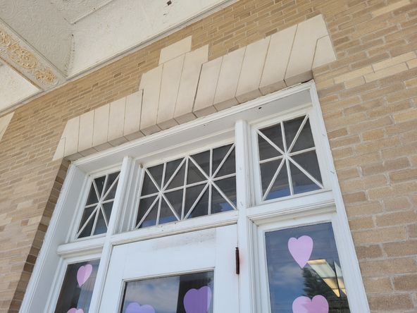 214 School St, Hillsboro, IL 62049